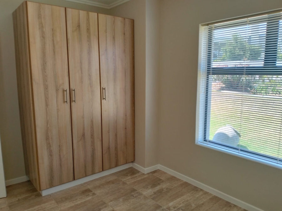 2 Bedroom Property for Sale in Reebok Western Cape